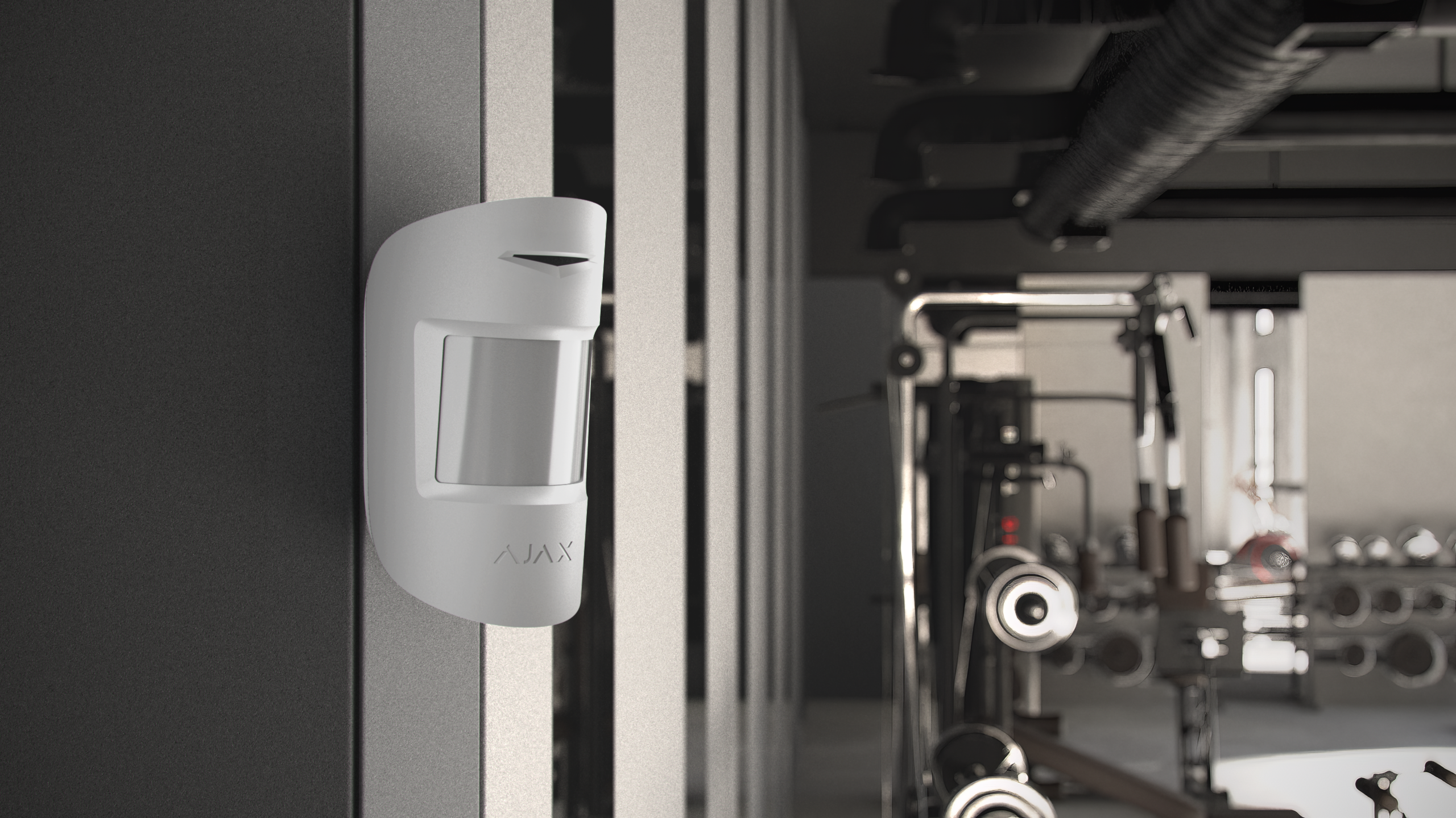 motion-protect-s-plus-gym-white